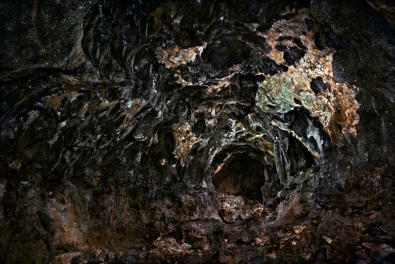 Osamu James Nakagawa, Gama 009, 2010, from the series Gama Caves.